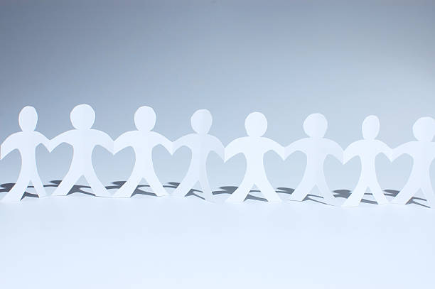 istock Paper people chain forming heart between figures 155975045