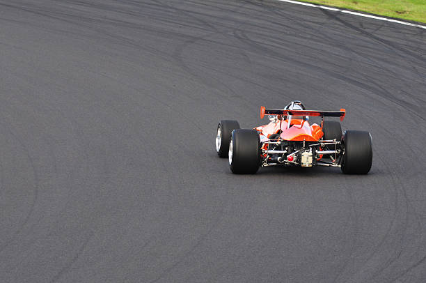 corrida de carro em uma pista - northamptonshire - fotografias e filmes do acervo