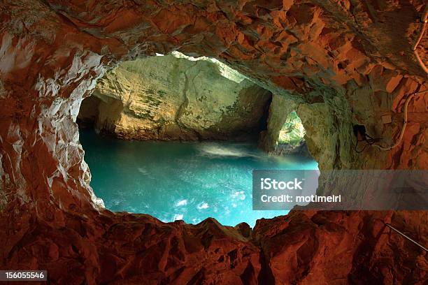 Rosh Hanikra - Fotografie stock e altre immagini di Asia Occidentale - Asia Occidentale, Blu, Caverna