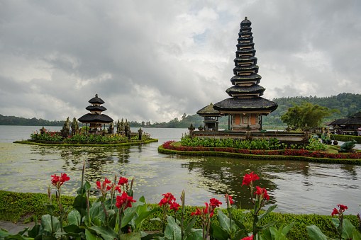 Photo of a Pagoda on Lake Barton, Indonesia