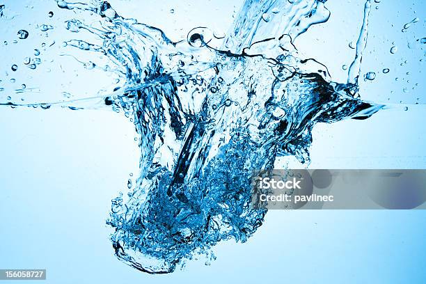 Bolle In Acqua - Fotografie stock e altre immagini di Acqua - Acqua, Acqua fluente, Acqua potabile