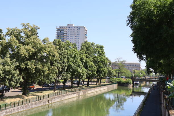 istock Mulhouse - Rhone-Rhine canal 1561060770