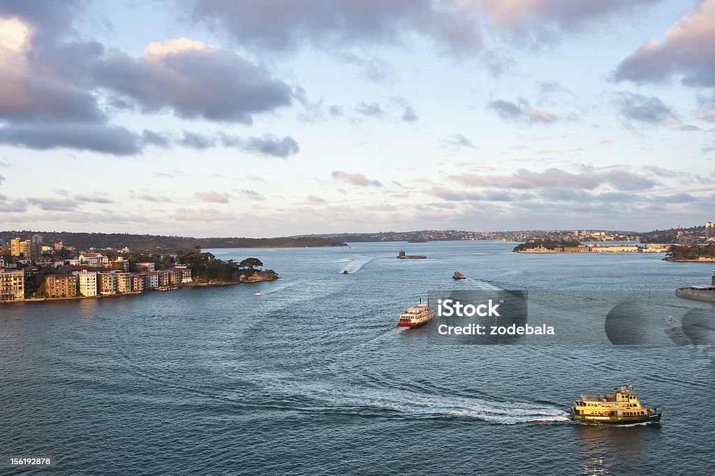 Barche presso il porto di Sydney, Australia - Foto stock royalty-free di Casa