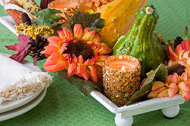 Colheita de outono Floral Centro de Mesa - fotografia de stock