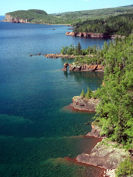 istock North shore of lake Superior vertical view 156198826