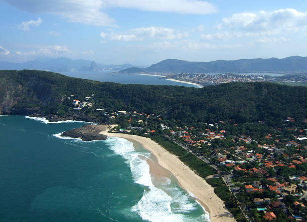 istock Itacoatiara beach view of Costao Mountain top 156200362