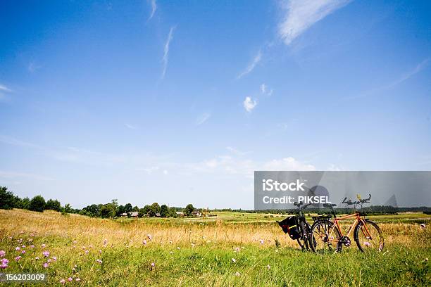 Bikes In Field Stock Photo - Download Image Now - Agricultural Field,  Bicycle, Cycle - Vehicle - iStock