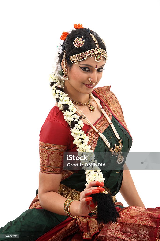 Woman With Beautiful Hairstyle Stock Photo - Download Image Now - Culture  of India, Jasmine, Necklace - iStock