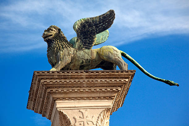 istock Saint Marks Winged Lion Column Venice Italy 156207942