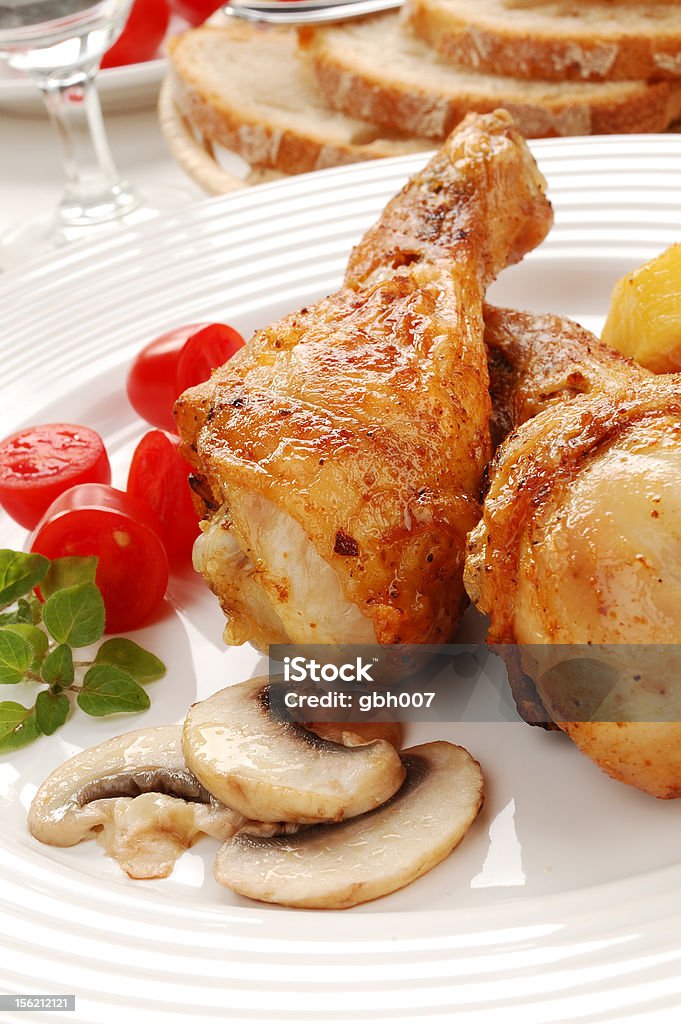 Roasted chicken drumsticks/Coxas de Frango ao forno - Foto de stock de Almoço royalty-free