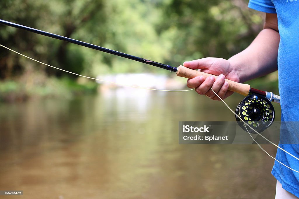 Pesca con la mosca - Foto stock royalty-free di Adulto