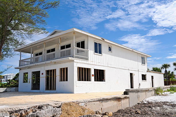 istock Hurricane Damaged Beach House 156258461