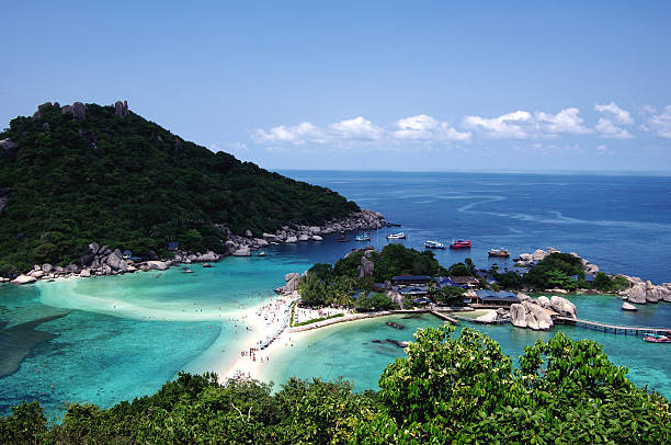 istock View point of Nang yaun island 156265521