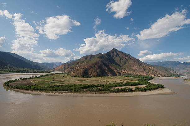 The first bend of Yangzi river in Shigu, Yunnan stock photo