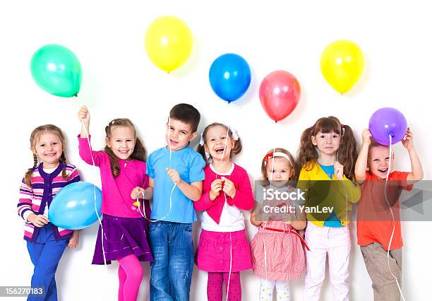 Szczęśliwy Dzieci Z Balonów - zdjęcia stockowe i więcej obrazów Dziecko - Dziecko, Potomstwo, Balon