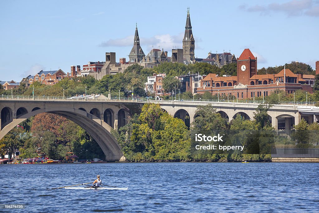 Ponte de chave Georgetown Universidade de Washington DC Rio Potomac - Royalty-free Washington DC Foto de stock