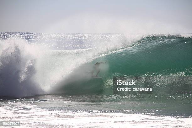 Surfer Tubo Foto de stock y más banco de imágenes de Surf - Surf, Ola, Agua