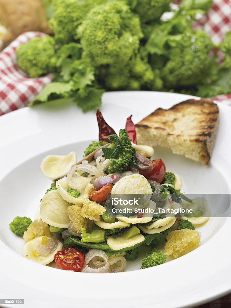 orecchiette и Чиме ди rapa - Стоковые фото Орекьетте роялти-фри