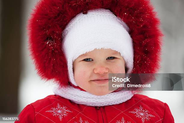 Baby Im Winteranzug Stockfoto und mehr Bilder von Baby - Baby, Charmant, Fell