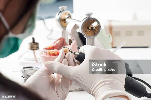 치아용 기술자 Articulator 함께 실험실에 대한 스톡 사진 및 기타 이미지 - 실험실, 기술자, 모방