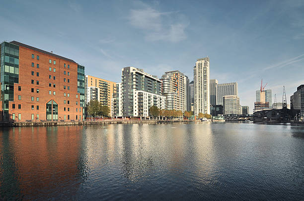 istock Panorama view of Canary Wharf 156285731