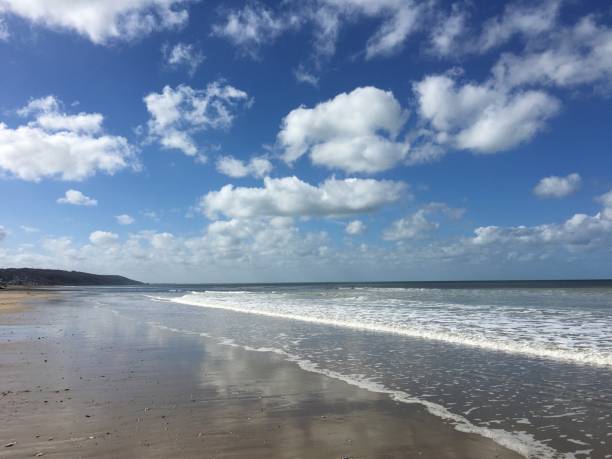 istock A beautiful beach in Normandy 1562921442