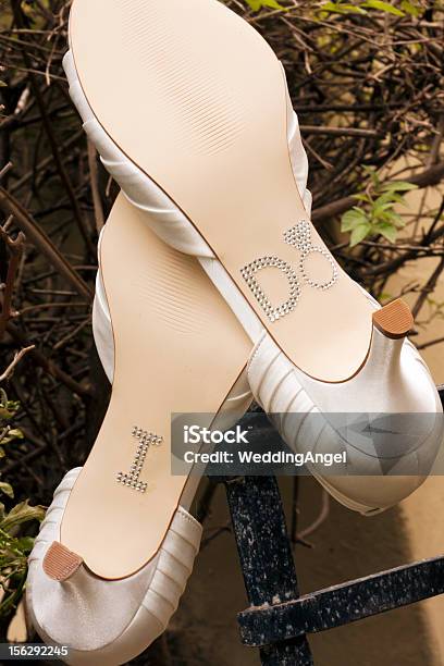 Sapatos De Casamento Que Dizer Euem Diamantes - Fotografias de stock e mais imagens de Salto Alto - Salto Alto, Sola de Sapato, Abaixo