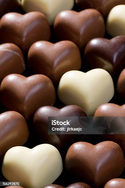 Schokoladen Herzen Hintergrund Stockfoto und mehr Bilder von Dessert - Dessert, Fotografie, Geschenk