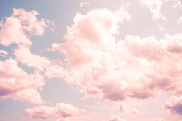 istock Surreal sky purple pink clouds dreaming fantasy 1562975587