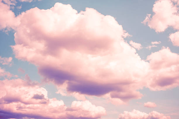 istock Surreal sky purple pink clouds dreaming fantasy 1562975602