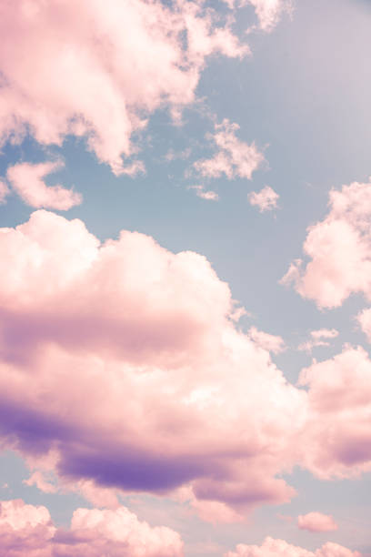 istock Surreal sky purple pink clouds dreaming fantasy 1562975634