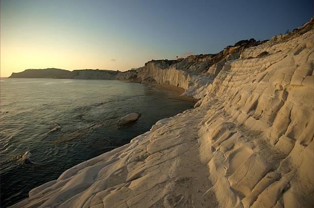 istock The golden scala dei turchi cliff, Agrigento 156300207