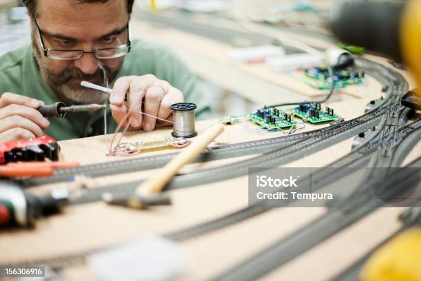 Photo libre de droit de Modèle De Développement De Travail banque d'images et plus d'images libres de droit de Modèle réduit - Modèle réduit, Train, Transport ferroviaire