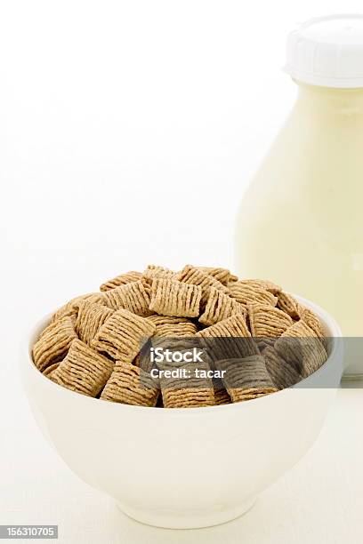De Cereais De Pequenoalmoço Saudável Trigo - Fotografias de stock e mais imagens de Alimentação Saudável - Alimentação Saudável, Bebida, Cereais de pequeno-almoço