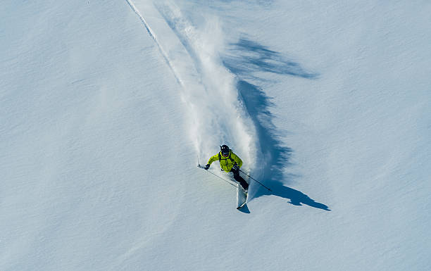istock I love skiing in Powder snow 156323192
