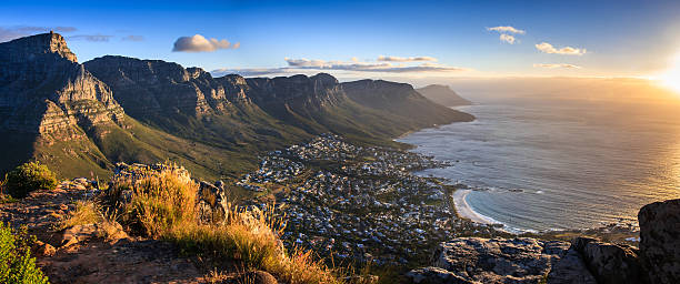 cape town sonnenuntergang panorama - nationalpark table mountain stock-fotos und bilder