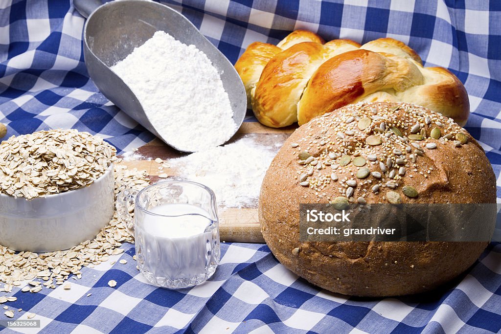 Pieczywa z chleba - Zbiór zdjęć royalty-free (Bez ludzi)