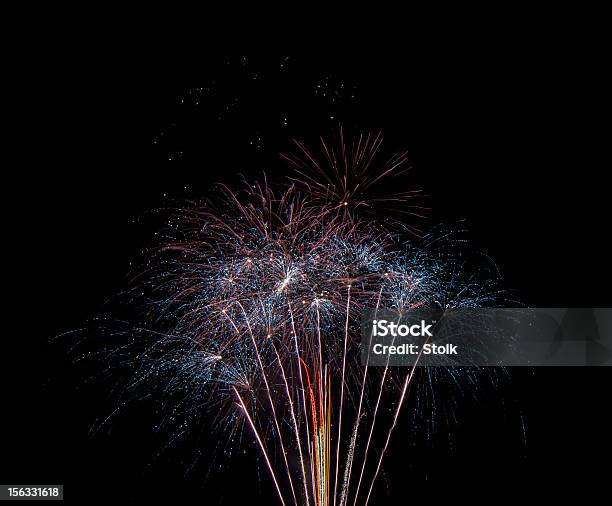 Feuerwerk Stockfoto und mehr Bilder von Bunt - Farbton - Bunt - Farbton, Feuerwerk, Fotografie