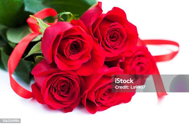 Strauß Rote Rosen Stockfoto und mehr Bilder von Band - Band, Blatt - Pflanzenbestandteile, Blume