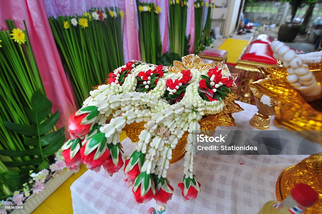 Bandeja Flor Dourada - Royalty-free Adulto Foto de stock