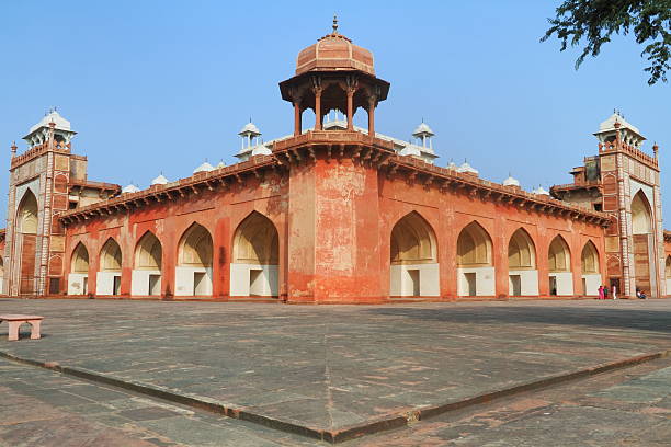 tomb of akbar, sikindrabad - akbars tomb zdjęcia i obrazy z banku zdjęć