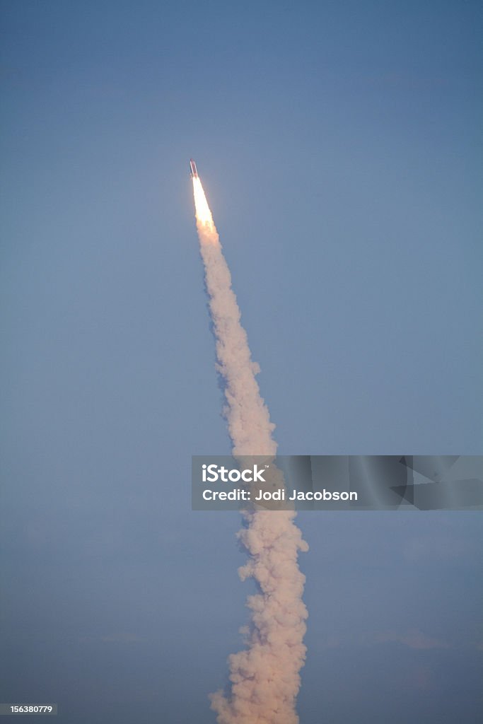 Lanzamiento del transbordador espacial - Foto de stock de Desafío libre de derechos