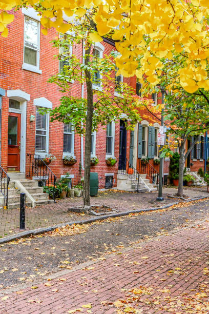 istock Autumn in Philadelphia 1563902262