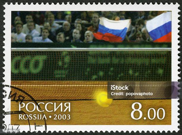 Foto de Rússia 2003 Bola De Tênis E Fãs Tribunes Davis Cup De 2002 e mais fotos de stock de Antigo