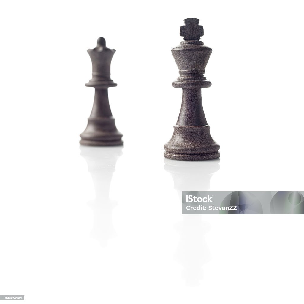 Chess. 블랙 킹 사이즈, 퀸 사이즈, 리더십 컨셉입니다 흰색 배경. - 로열티 프리 개념 스톡 사진