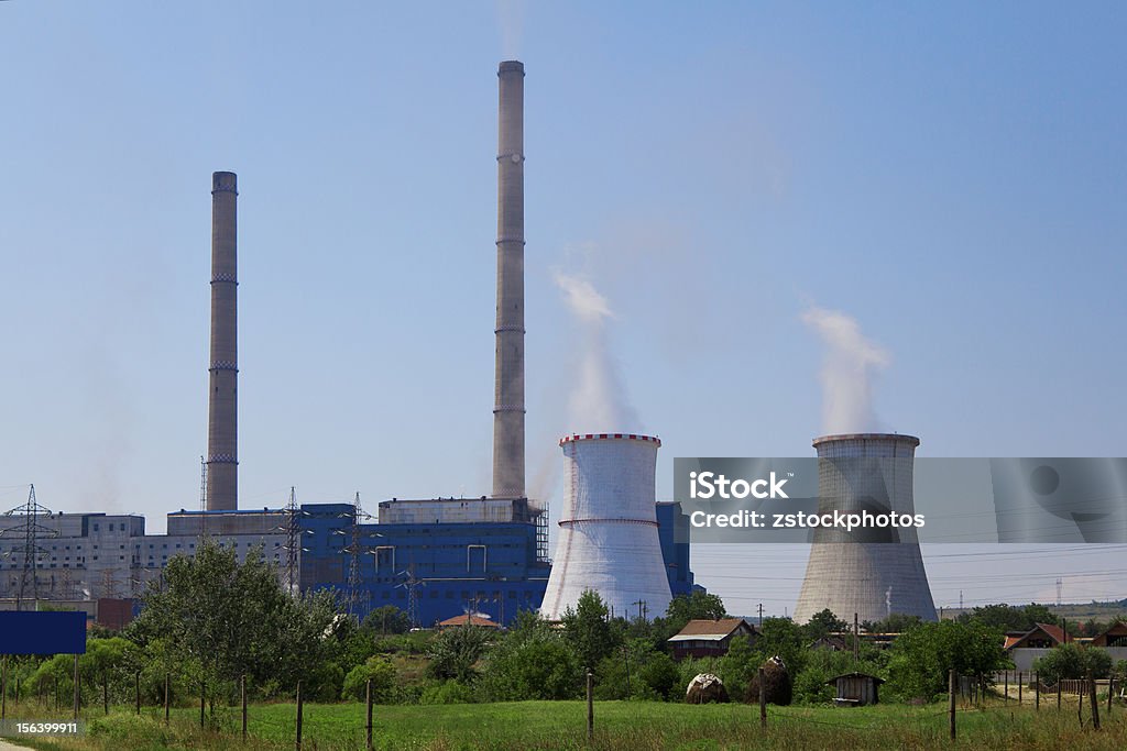 Carbón alimentación de la planta de energía - Foto de stock de Azul libre de derechos