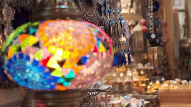 A street shop in Dubai with souvenirs and Asian jewelry