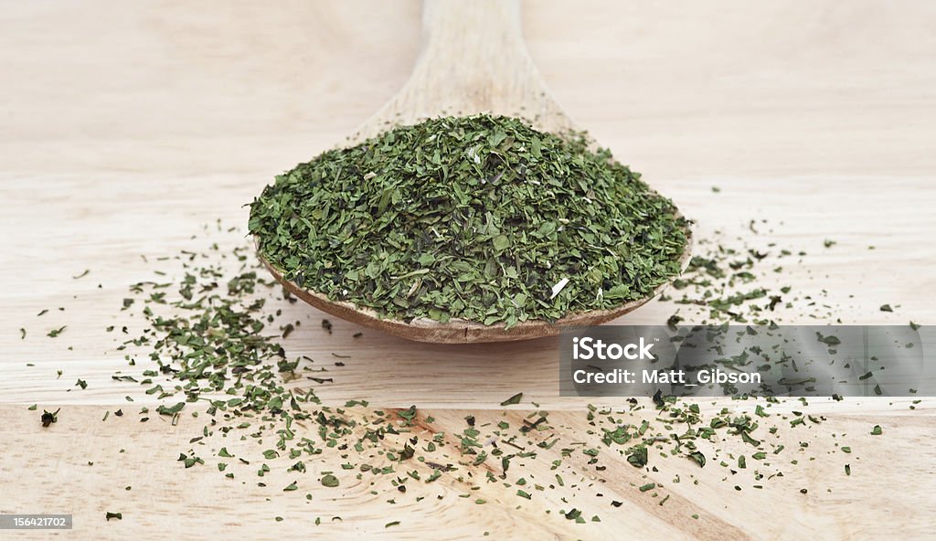 Gehackten Koriander-cilantro Blatt auf hölzernen Löffel - Lizenzfrei Bildschärfe Stock-Foto