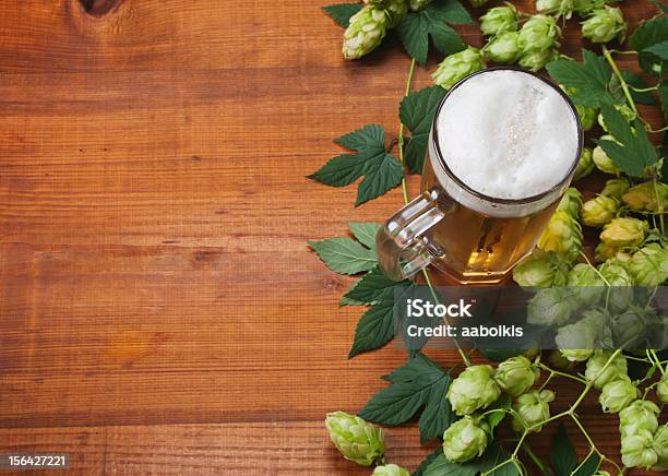 Cerveja - Fotografias de stock e mais imagens de Bebida - Bebida, Bebida Alcoólica, Caneca