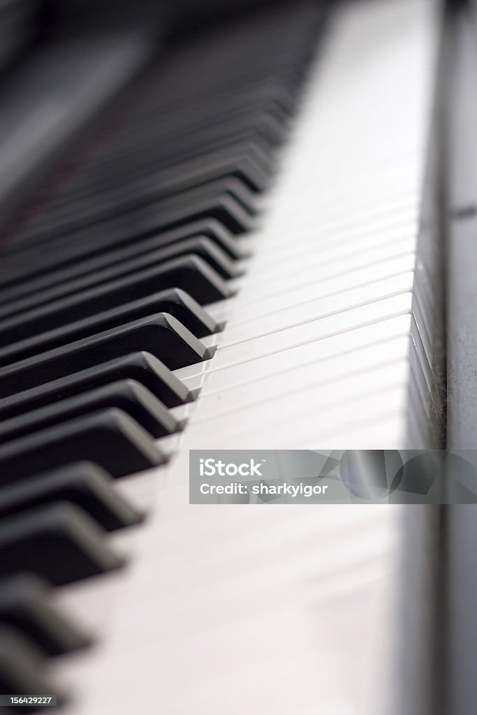 Клавиши фортепиано - Стоковые фото Без людей роялти-фри